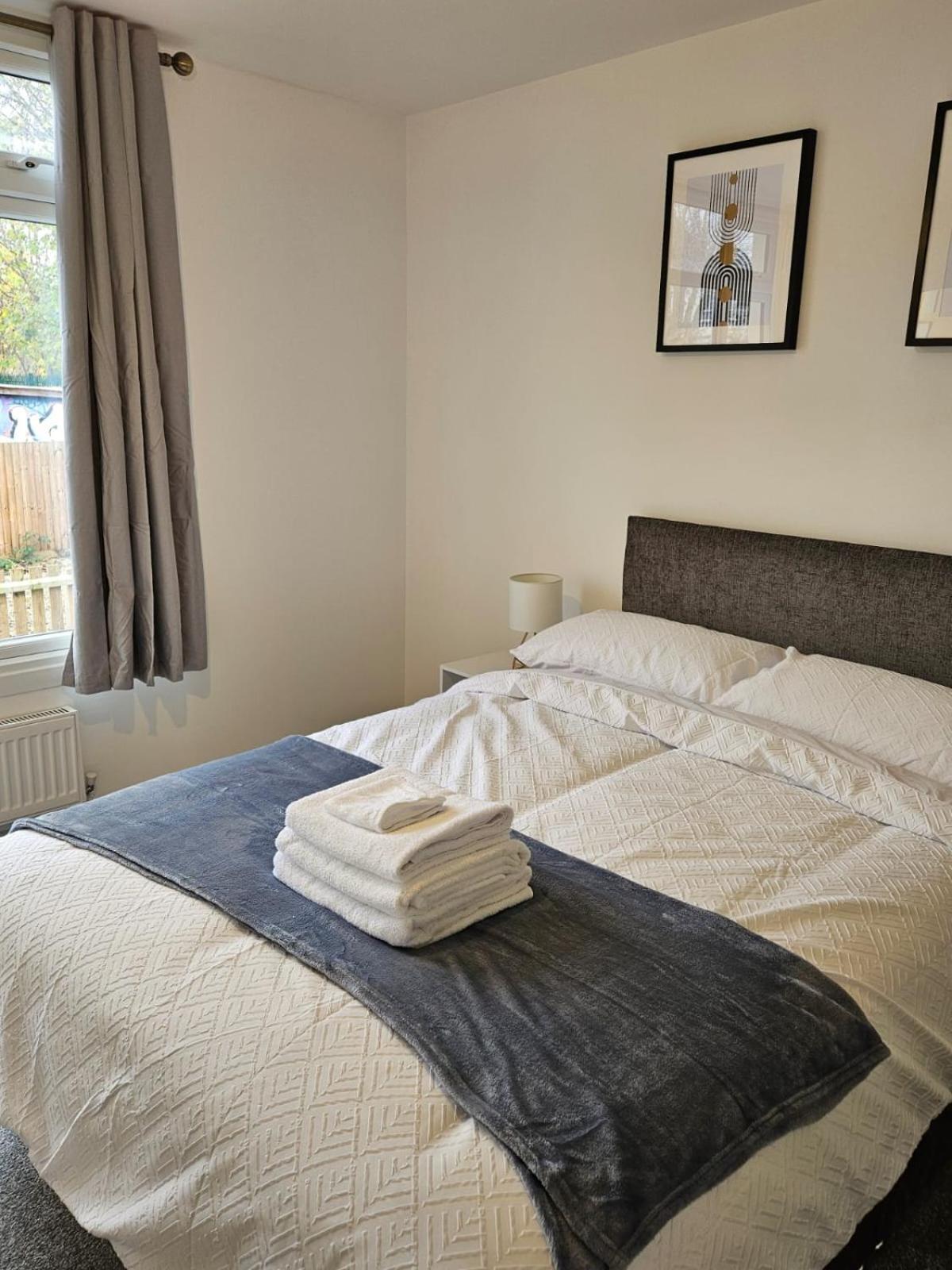 Quiet Hideout Apartamento Southend-on-Sea Exterior foto